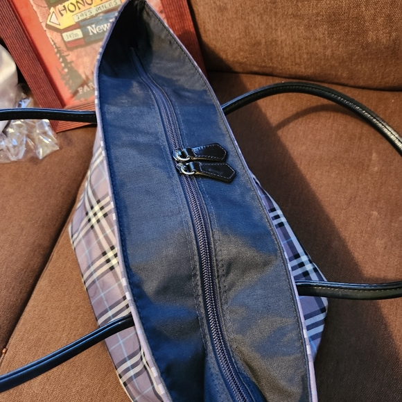 Burberrys of LONDON BLUE LABEL - Picture 9 of 11